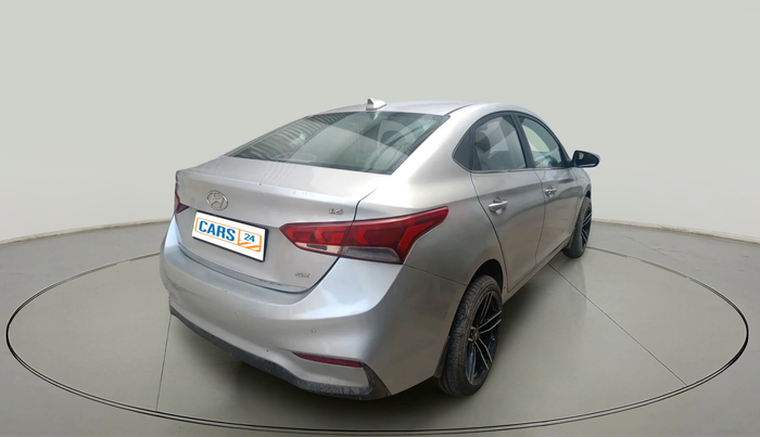 2017 Hyundai Verna 1.6 VTVT SX, Petrol, Manual, 83,108 km, exterior