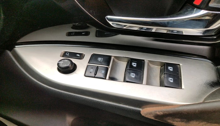 2019 Toyota Innova Crysta 2.8 ZX AT 7 STR, Diesel, Automatic, 1,52,731 km, interior