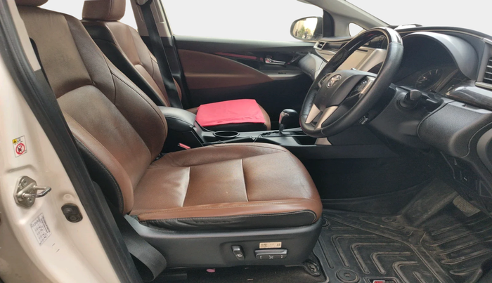 2019 Toyota Innova Crysta 2.8 ZX AT 7 STR, Diesel, Automatic, 1,52,731 km, interior