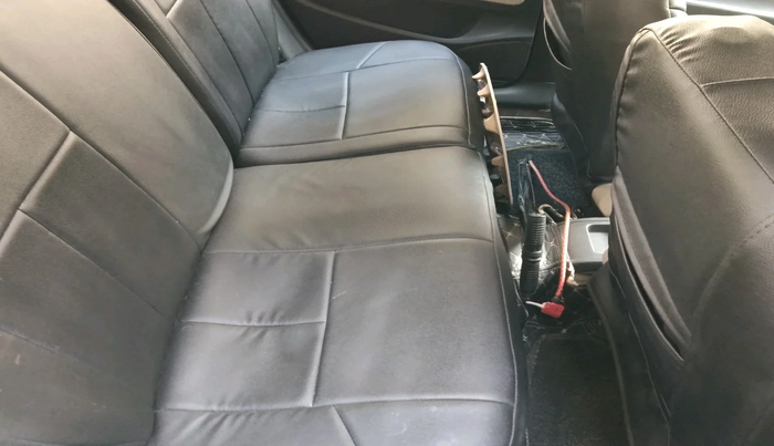 2012 Volkswagen Polo COMFORTLINE 1.2L, Diesel, Manual, 1,28,329 km, interior