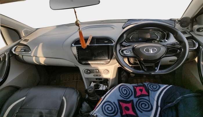 2022 Tata TIGOR XZ CNG, Petrol, Manual, 1,59,301 km, interior
