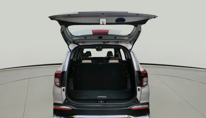 2022 KIA CARENS LUXURY PLUS 1.4 PETROL DCT 7 STR, Petrol, Automatic, 37,657 km, exterior