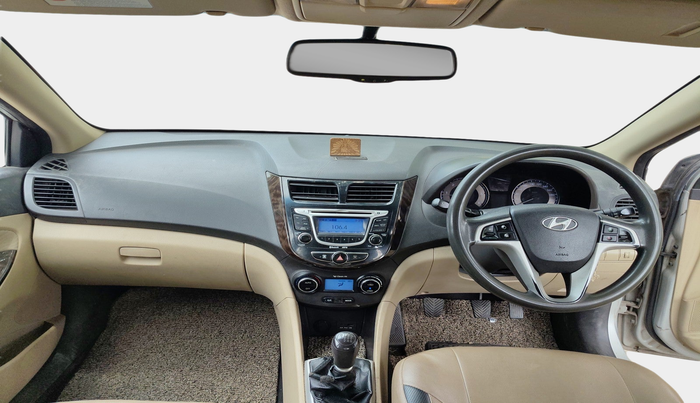 2013 Hyundai Verna FLUIDIC 1.6 CRDI SX, Diesel, Manual, 98,327 km, interior