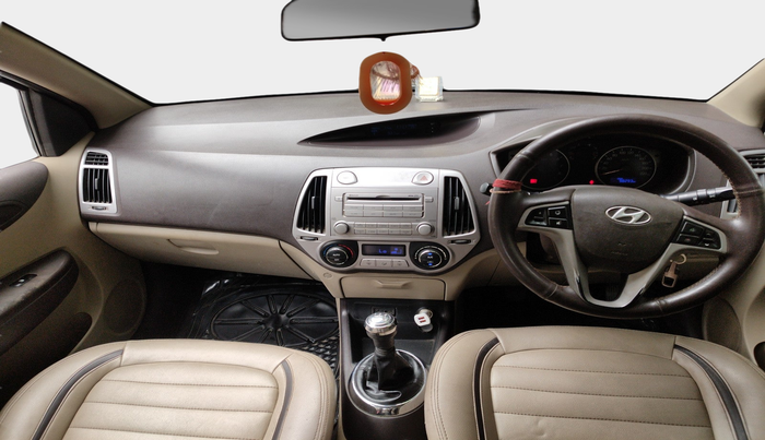 2011 Hyundai i20 SPORTZ 1.2, Petrol, Manual, 98,293 km, interior