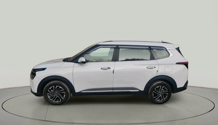 2022 KIA CARENS LUXURY PLUS 1.5 DIESEL AT 6 STR, Diesel, Automatic, 76,189 km, exterior