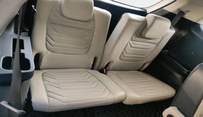 2022 KIA CARENS LUXURY PLUS 1.5 DIESEL AT 6 STR, Diesel, Automatic, 76,189 km, interior