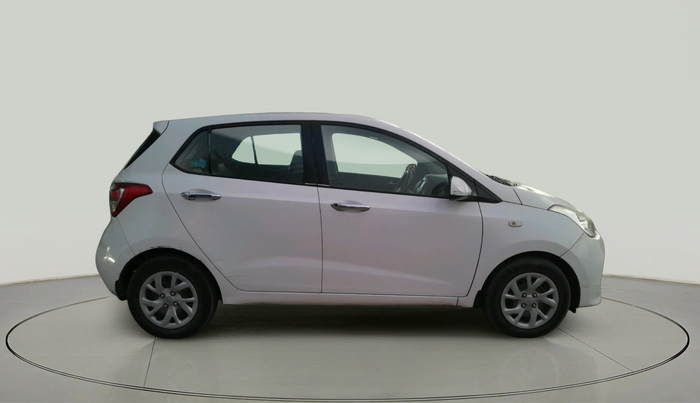 2017 Hyundai Grand i10 SPORTZ U2 1.2 CRDI, Diesel, Manual, 41,633 km, exterior