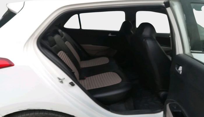 2017 Hyundai Grand i10 SPORTZ U2 1.2 CRDI, Diesel, Manual, 41,633 km, interior