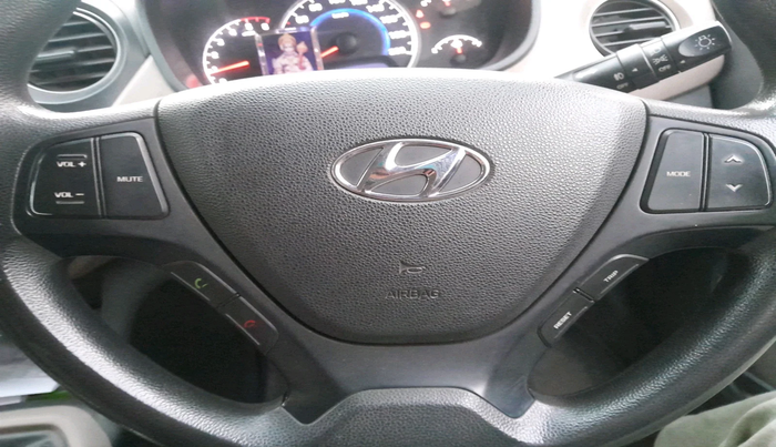 2017 Hyundai Grand i10 SPORTZ U2 1.2 CRDI, Diesel, Manual, 41,633 km, interior