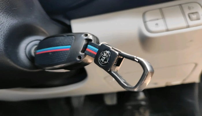 2022 Hyundai VENUE S 1.2, Petrol, Manual, 19,631 km, interior