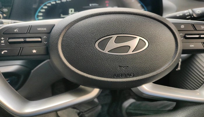 2024 Hyundai NEW I20 SPORTZ 1.2 MT, Petrol, Manual, 7,402 km, interior