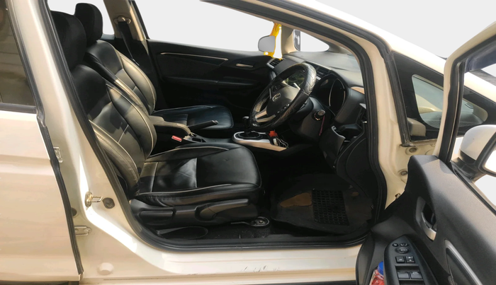 2017 Honda WR-V 1.5L I-DTEC VX MT, Diesel, Manual, 1,08,690 km, interior