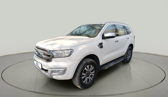 2016 Ford Endeavour TITANIUM 3.2 4X4 AT, Diesel, Automatic, 1,00,509 km, exterior