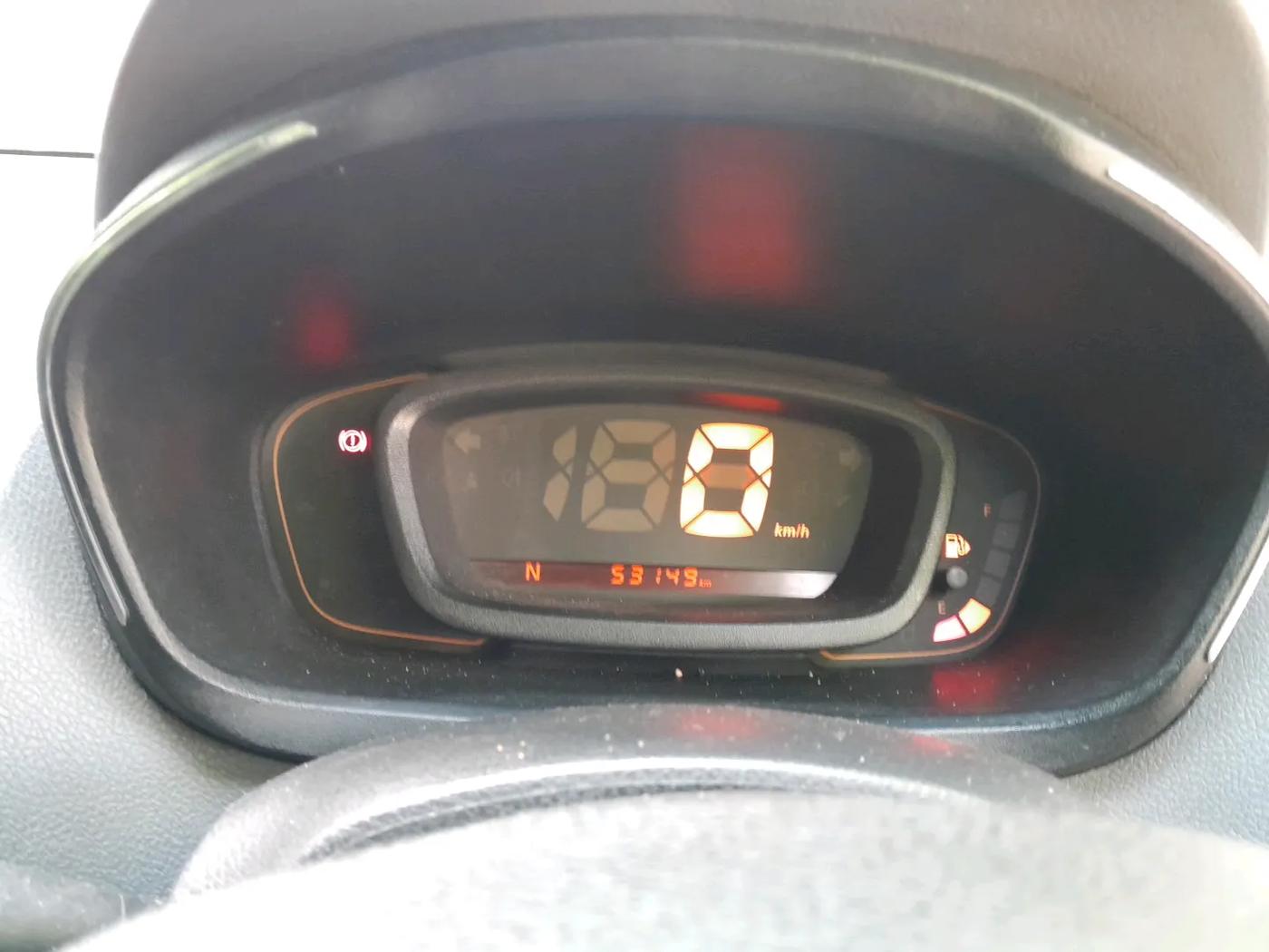 2017 Renault Kwid RXT 1.0 AMT, Petrol, Automatic, 53,149 km, interior