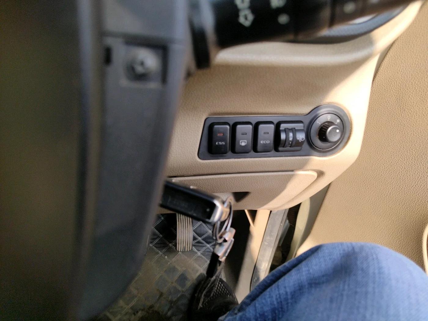 2022 Mahindra BOLERO NEO N 10 (O), Diesel, Manual, 1,03,092 km, interior