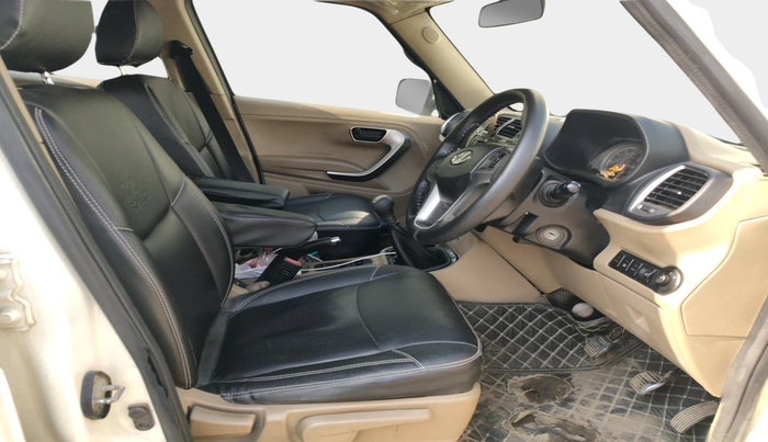 2022 Mahindra BOLERO NEO N 10 (O), Diesel, Manual, 62,338 km, interior