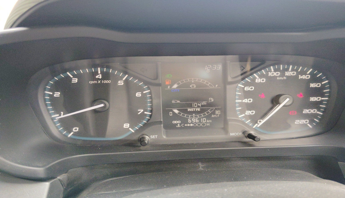 2021 Tata ALTROZ XT PETROL, Petrol, Manual, 69,610 km, interior