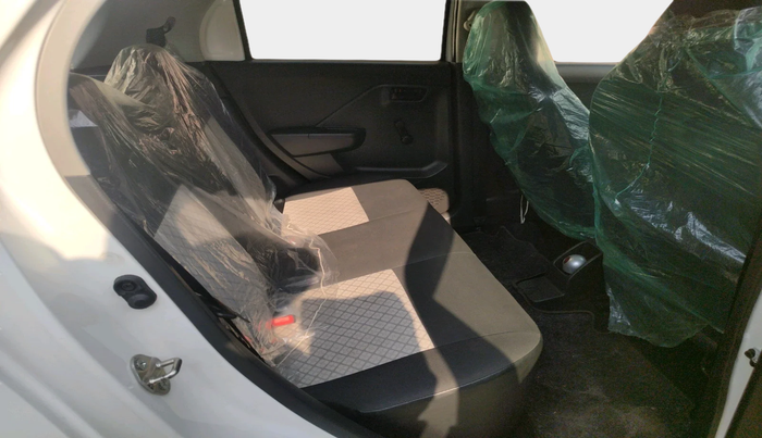 2022 Maruti Alto K10 VXI, Petrol, Manual, 13,701 km, interior