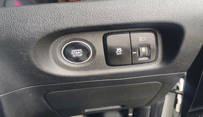 2021 Hyundai ALCAZAR PRESTIGE(O) 1.5 AT 7STR, Diesel, Automatic, 1,36,654 km, interior