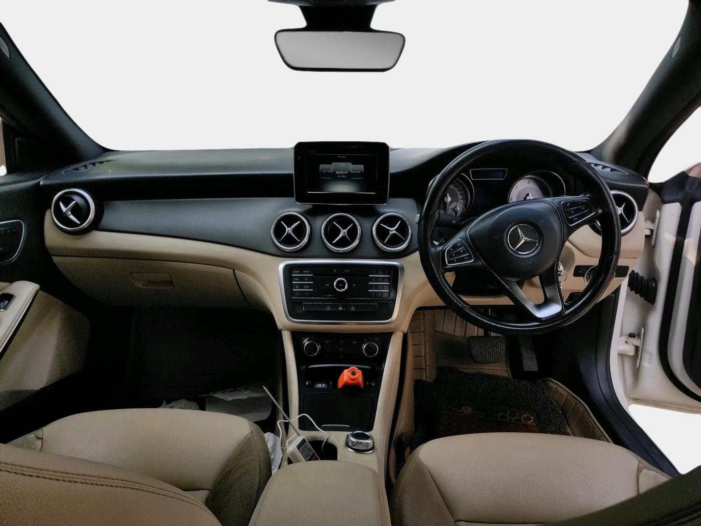 2015 Mercedes Benz CLA Class CLA 200 CDI SPORT, Diesel, Automatic, 68,489 km, interior