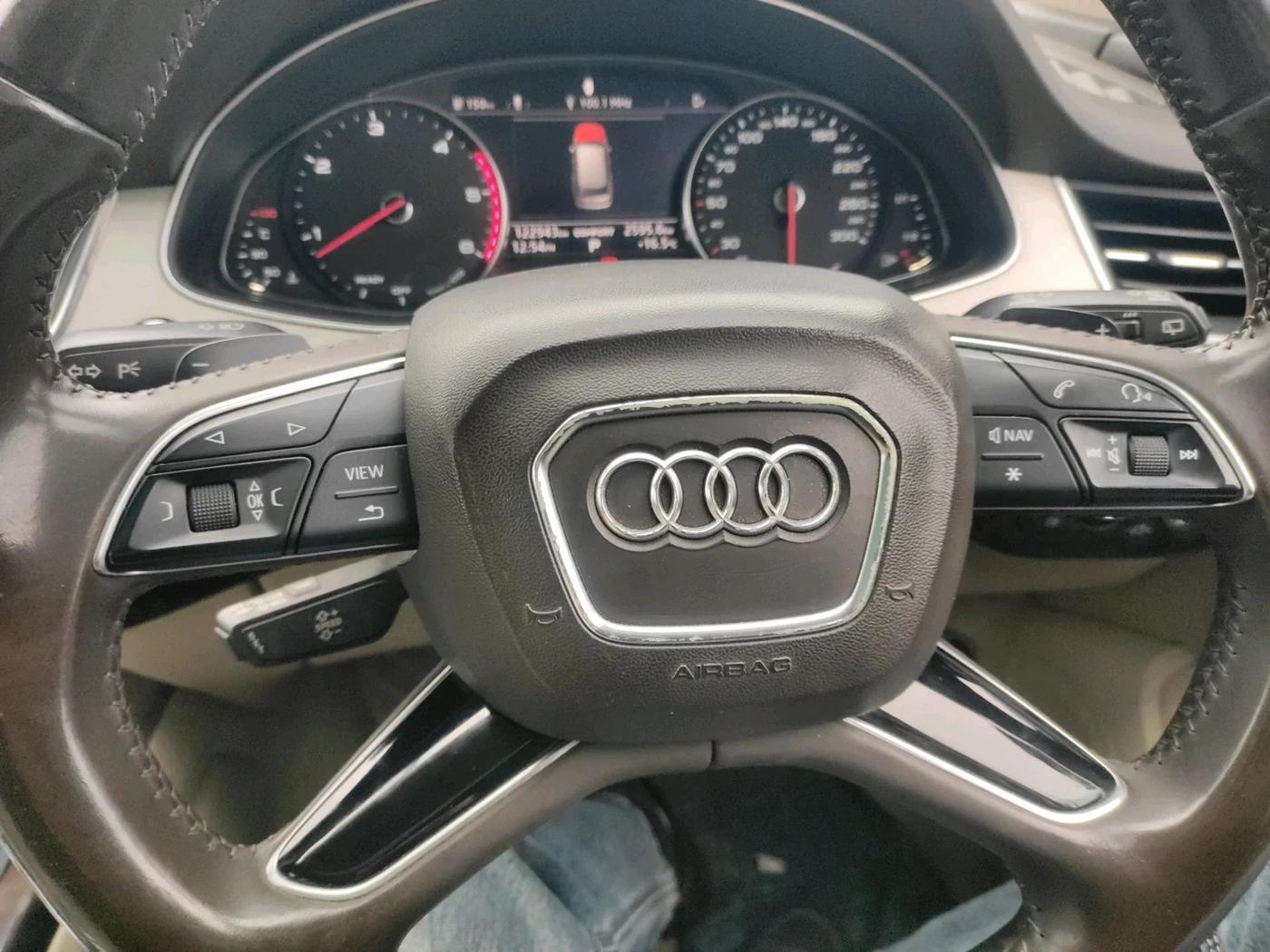 2016 Audi Q7 45 TDI QUATTRO PREMIUM PLUS, Diesel, Automatic, 1,22,943 km, interior