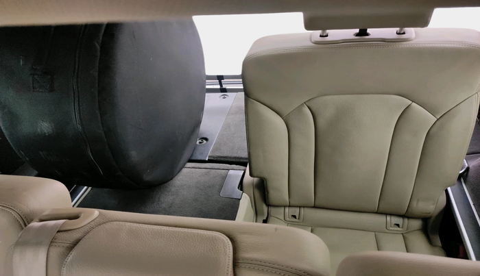 2016 Audi Q7 45 TDI QUATTRO PREMIUM PLUS, Diesel, Automatic, 1,22,943 km, interior