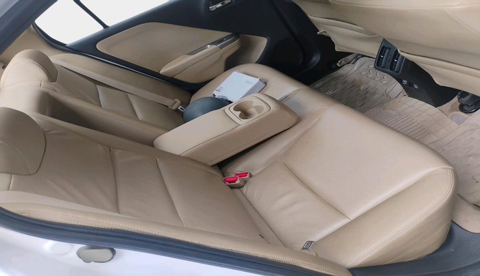 2017 Honda City 1.5L I-VTEC VX, Petrol, Manual, 33,467 km, interior
