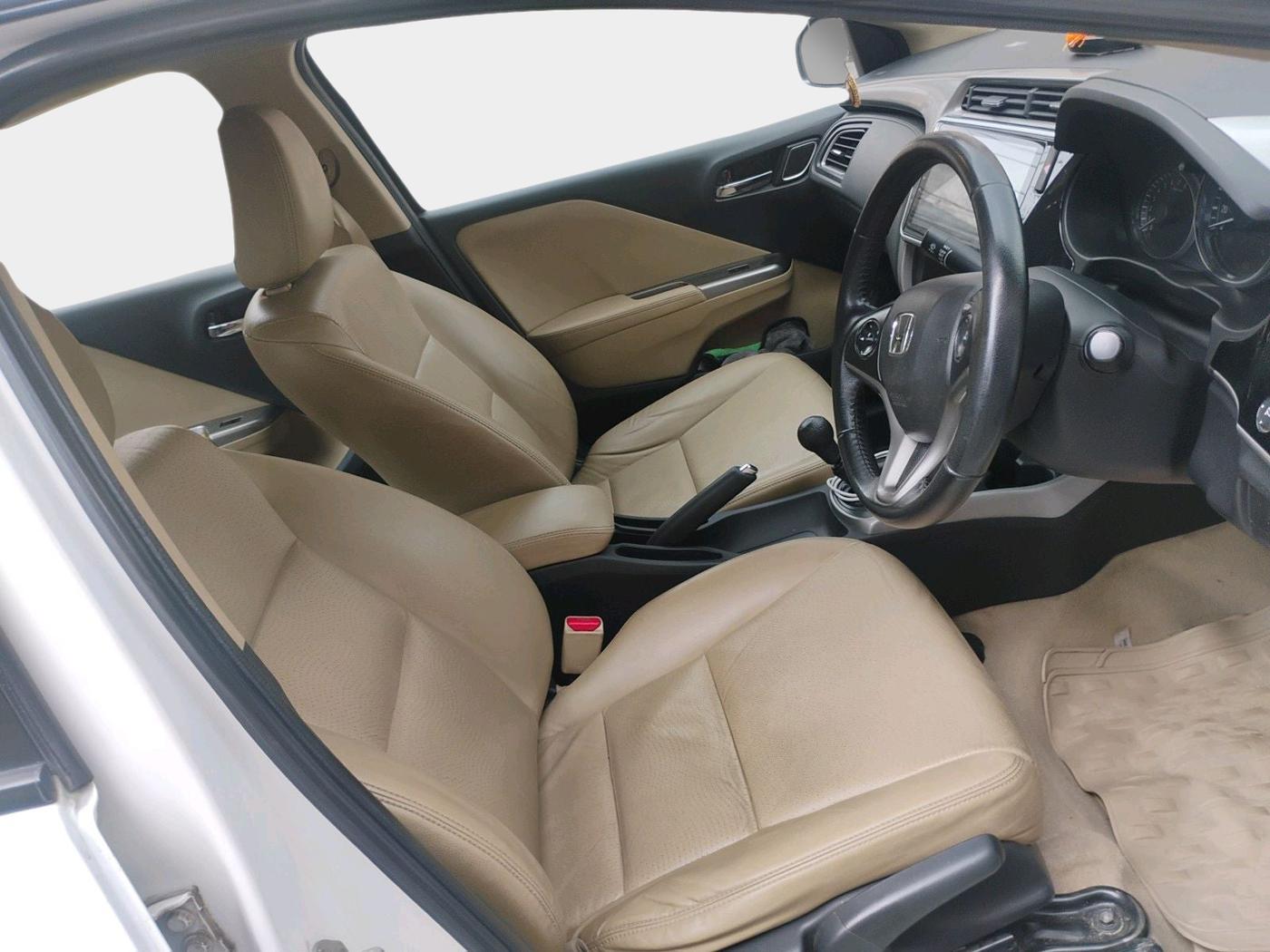 2017 Honda City 1.5L I-VTEC VX, Petrol, Manual, 34,211 km, interior