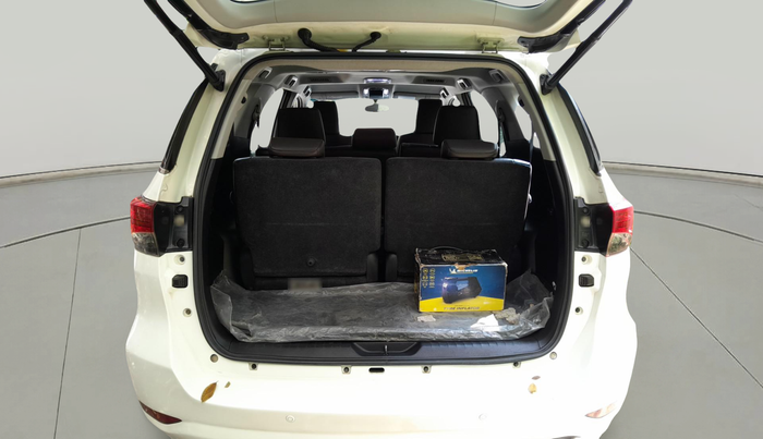 2017 Toyota Fortuner 2.8 4X2 AT, Diesel, Automatic, 1,28,619 km, exterior