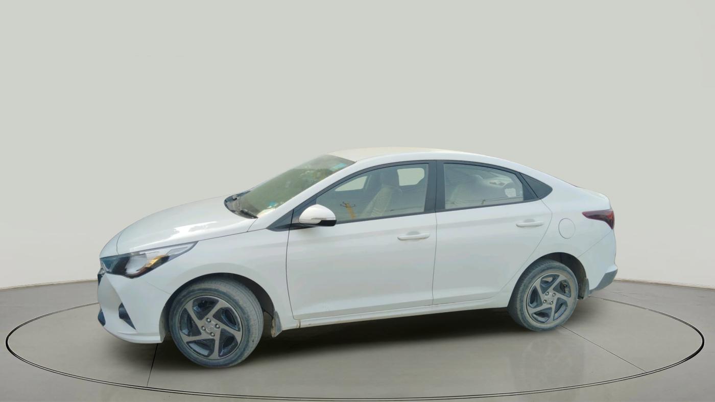 2022 Hyundai Verna S PLUS 1.5 VTVT, Petrol, Manual, 33,673 km, exterior