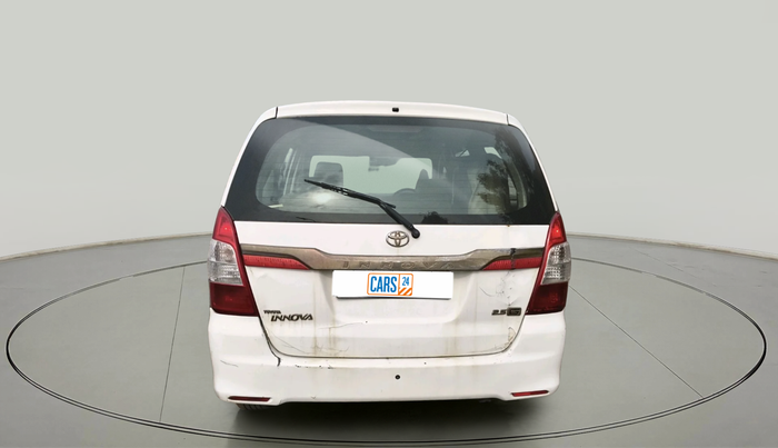 2015 Toyota Innova 2.5 GX 8 STR, Diesel, Manual, 1,08,979 km, exterior