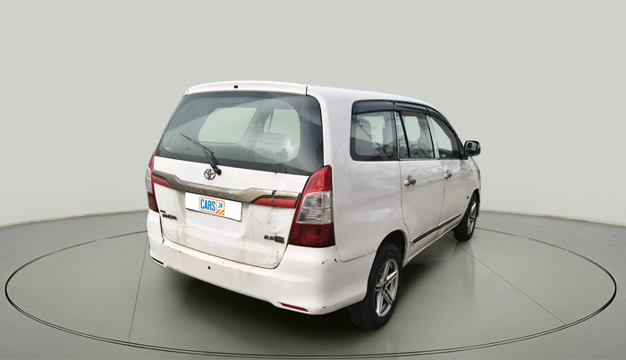 2015 Toyota Innova 2.5 GX 8 STR, Diesel, Manual, 1,08,979 km, exterior