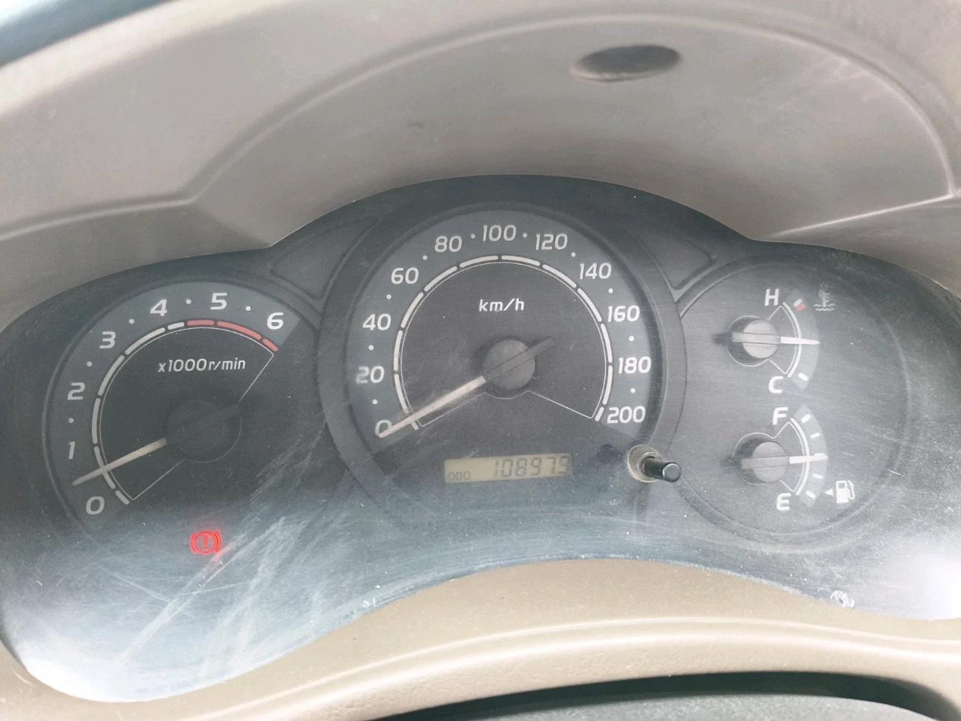 2015 Toyota Innova 2.5 GX 8 STR, Diesel, Manual, 1,08,979 km, interior