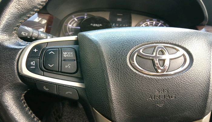 2018 Toyota Innova Crysta 2.4 VX 7 STR, Diesel, Manual, 95,601 km, interior