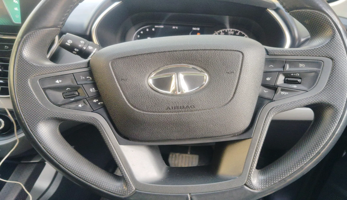 2021 Tata Harrier XZA PLUS 2.0L, Diesel, Automatic, 65,442 km, interior