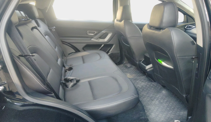 2021 Tata Harrier XZA PLUS 2.0L, Diesel, Automatic, 65,442 km, interior