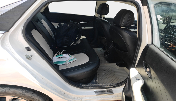 2024 Hyundai Verna SX 1.5 l MPI, Petrol, Manual, 12,472 km, interior