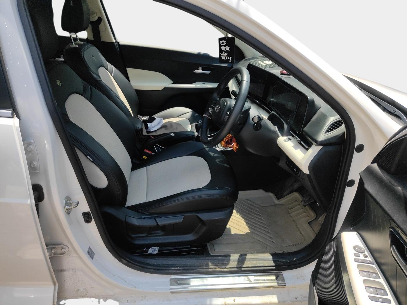 2024 Hyundai Verna SX 1.5 l MPI, Petrol, Manual, 12,472 km, interior