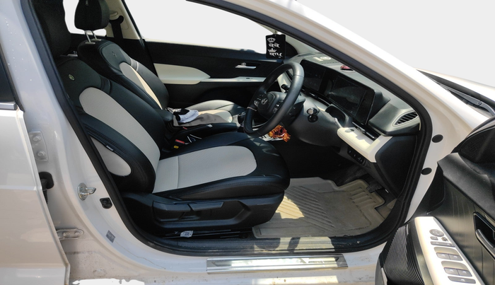 2024 Hyundai Verna SX 1.5 l MPI, Petrol, Manual, 12,472 km, interior