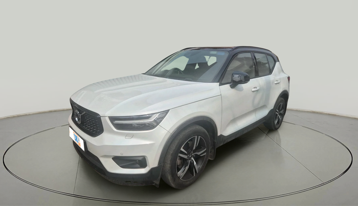 2020 Volvo XC 40 T4 R Design, Petrol, Automatic, 63,631 km, exterior