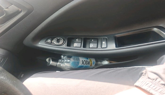 2015 Hyundai i20 Active 1.4 SX, Diesel, Manual, 1,53,916 km, interior