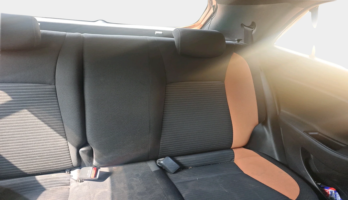 2015 Hyundai i20 Active 1.4 SX, Diesel, Manual, 1,53,916 km, interior