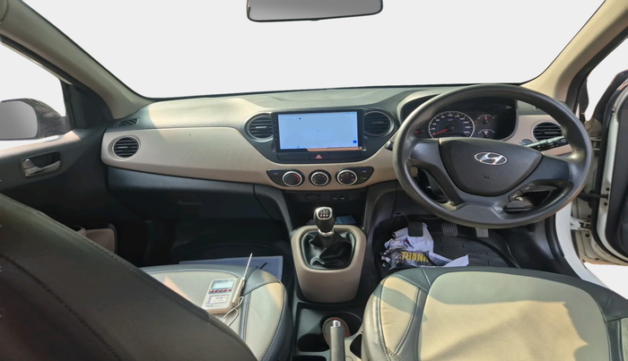 2014 Hyundai Grand i10 SPORTZ 1.2 KAPPA VTVT, Petrol, Manual, 1,17,917 km, interior