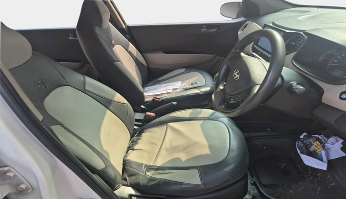 2014 Hyundai Grand i10 SPORTZ 1.2 KAPPA VTVT, Petrol, Manual, 1,17,917 km, interior