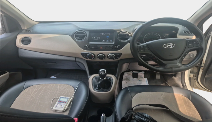 2018 Hyundai Grand i10 SPORTZ 1.2 KAPPA VTVT, Petrol, Manual, 64,102 km, interior