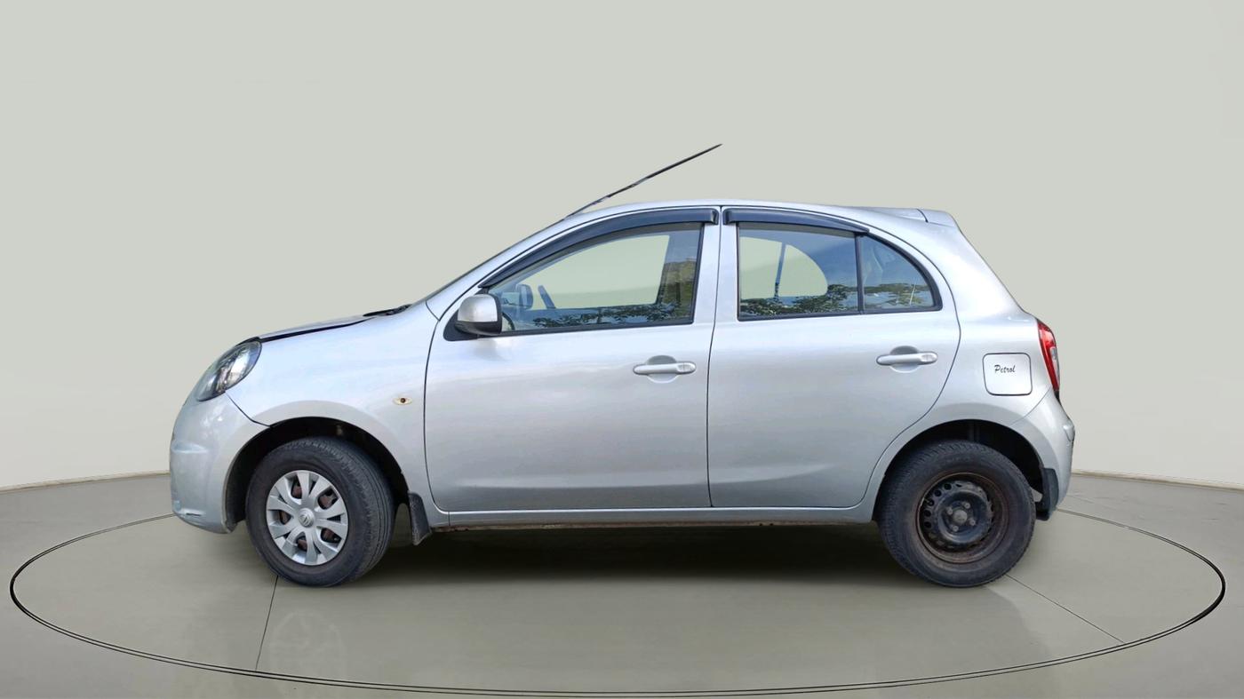 2015 Nissan Micra Active XV, Petrol, Manual, 58,469 km, exterior