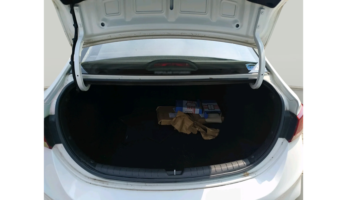 2018 Hyundai Verna 1.6 VTVT SX (O) AT, Petrol, Automatic, 13,347 km, exterior