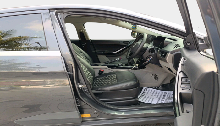 2019 Tata NEXON XM PETROL, Petrol, Manual, 38,780 km, interior