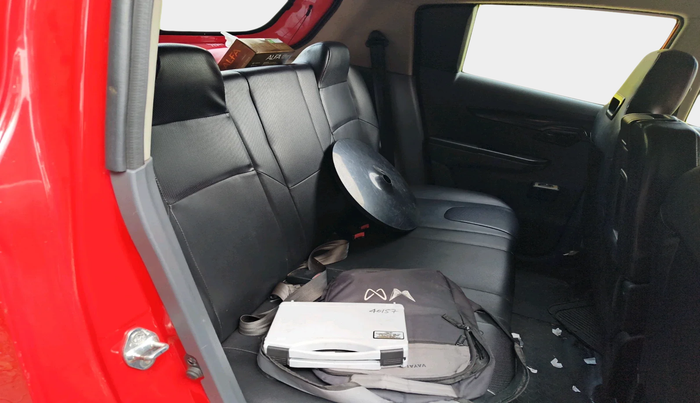 2018 Mahindra KUV 100 NXT K2 P 6 STR, Petrol, Manual, 59,522 km, interior