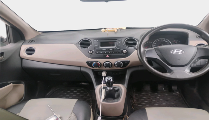 2014 Hyundai Grand i10 SPORTZ 1.1 CRDI, Diesel, Manual, 1,45,096 km, interior